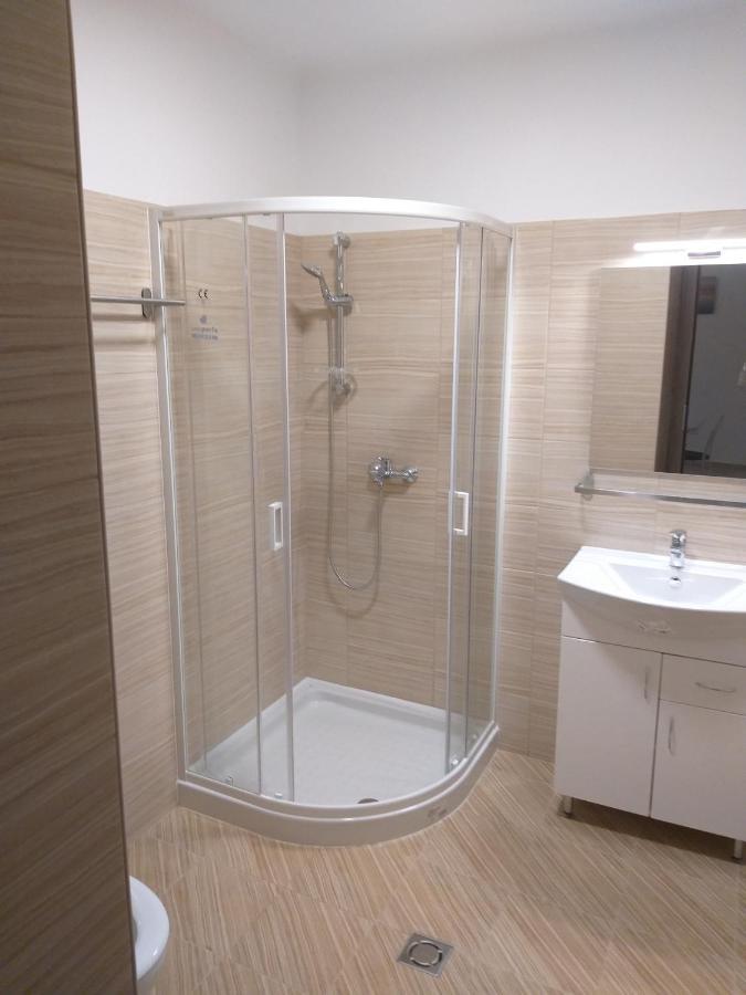 Apartment in Balatonlelle 40765 Esterno foto