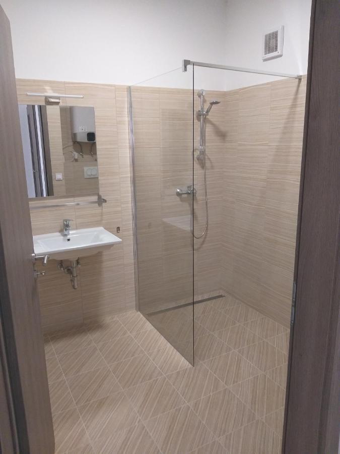 Apartment in Balatonlelle 40765 Esterno foto