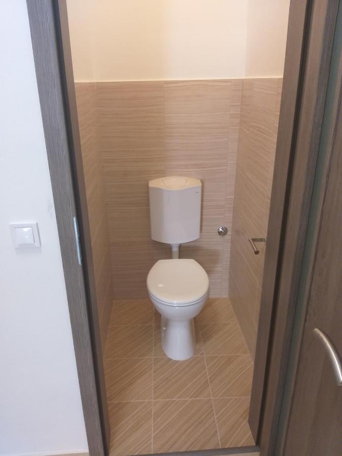 Apartment in Balatonlelle 40765 Esterno foto