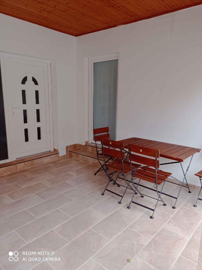 Apartment in Balatonlelle 40765 Esterno foto