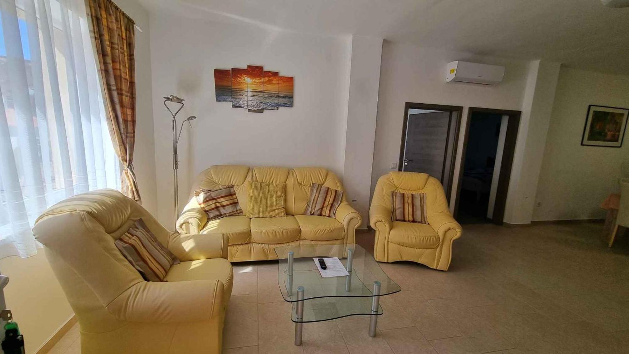 Apartment in Balatonlelle 40765 Esterno foto